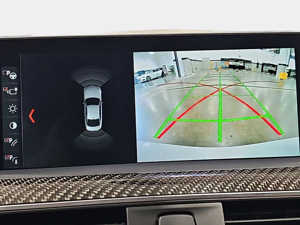 Used 2018 White BMW Base image 25