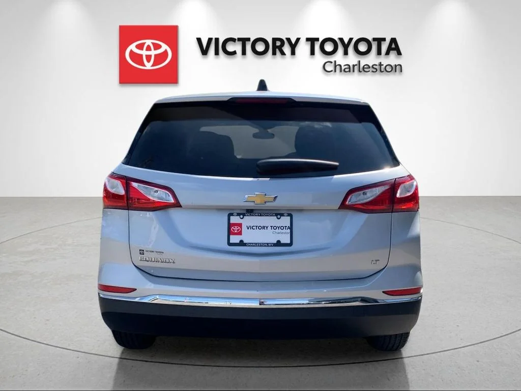 Used 2021 Silver Chevrolet LT image 4