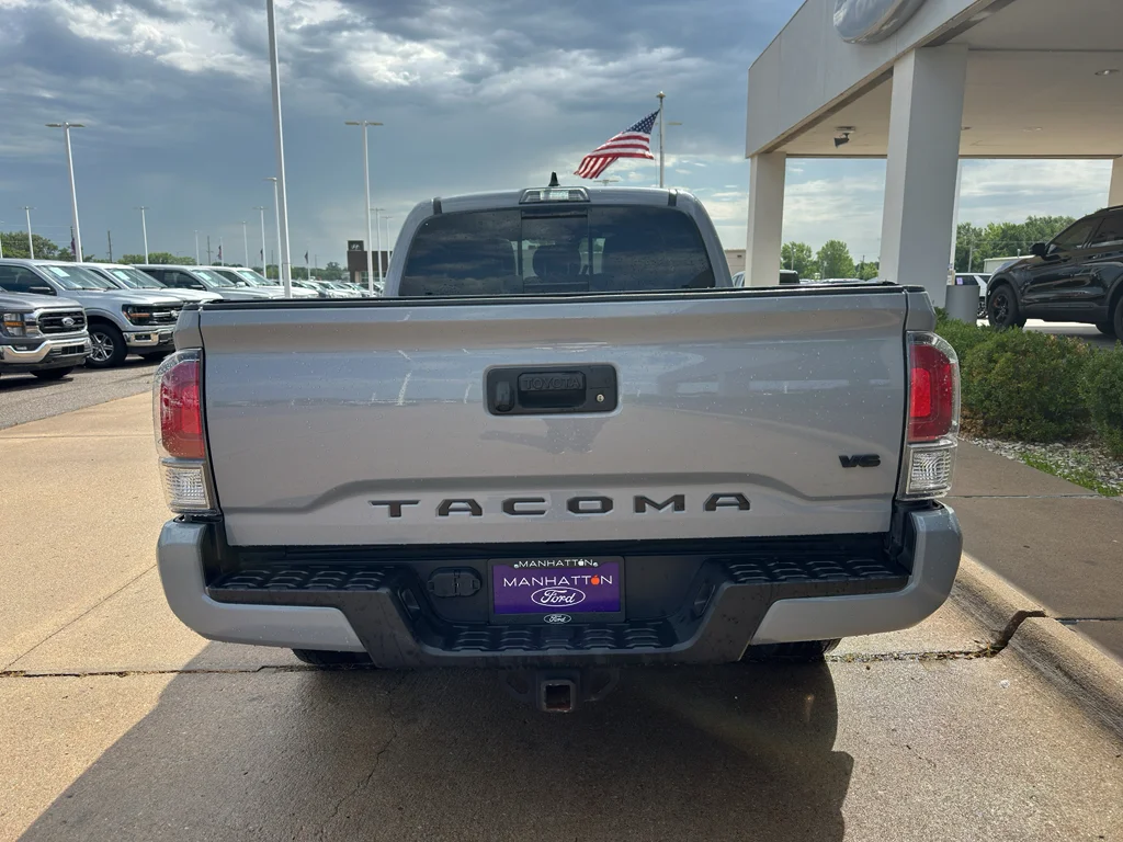 Used 2021 Midnight Black Metallic Toyota TRD Sport image 11