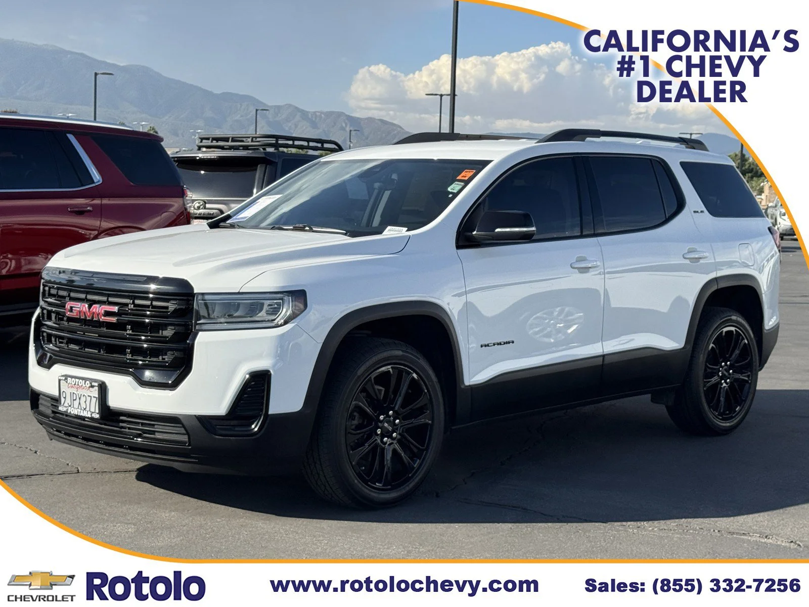 Used 2023 Summit White GMC SLE image 3