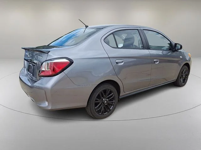 Used 2023 Silver Mitsubishi Black Edition image 11