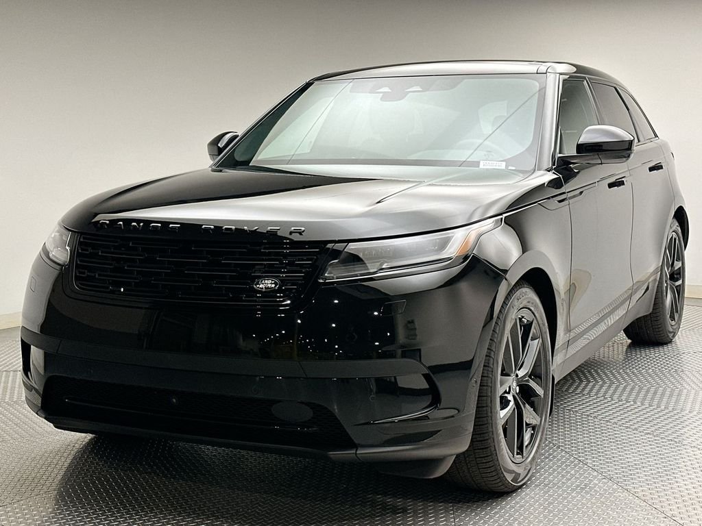 2026 Land Rover Range Rover Velar P250 S's photo