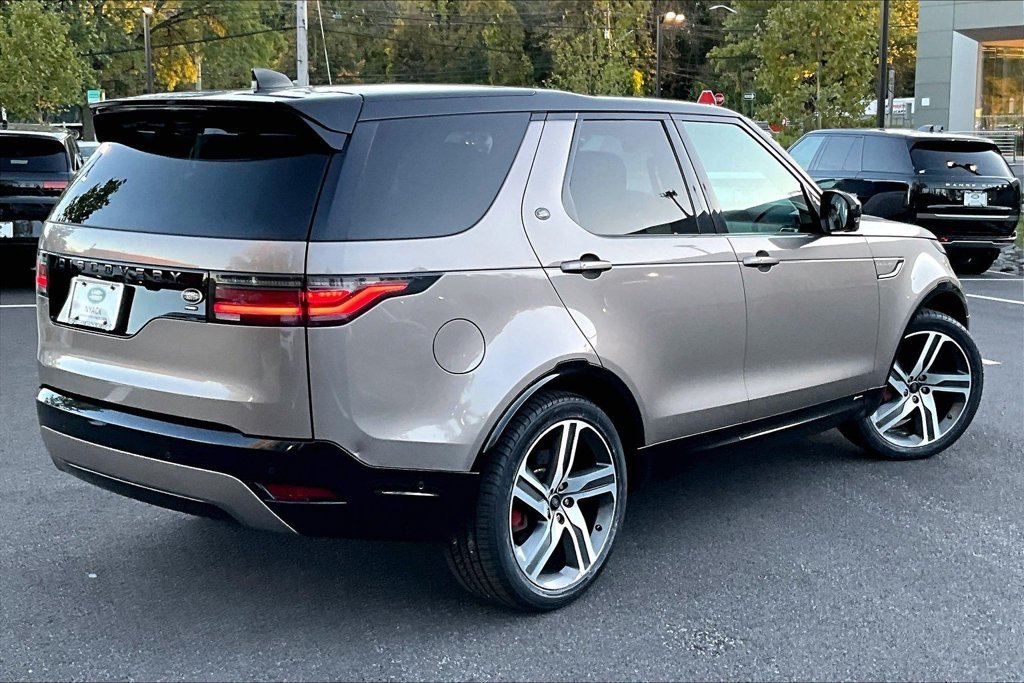 Used 2021 Brown Land Rover HSE R-Dynamic image 2