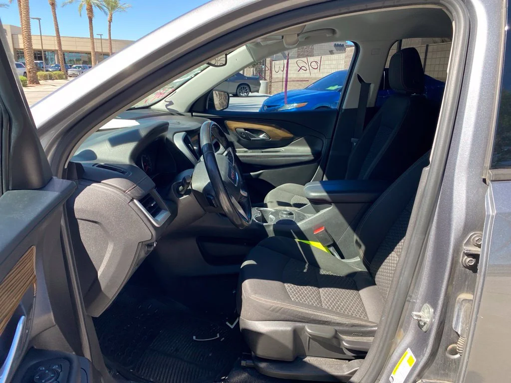 Used 2020 Gray GMC SLE image 6