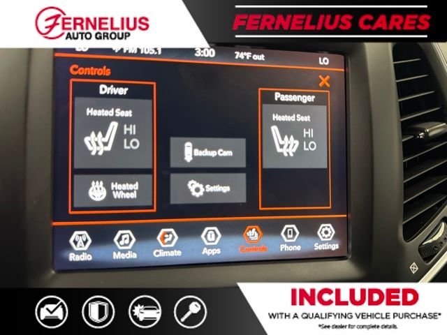 Used 2022 White Jeep Latitude Lux image 40