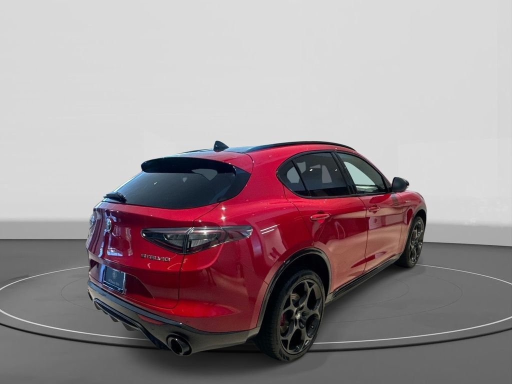 2026 Alfa Romeo Stelvio Base - Photo 5