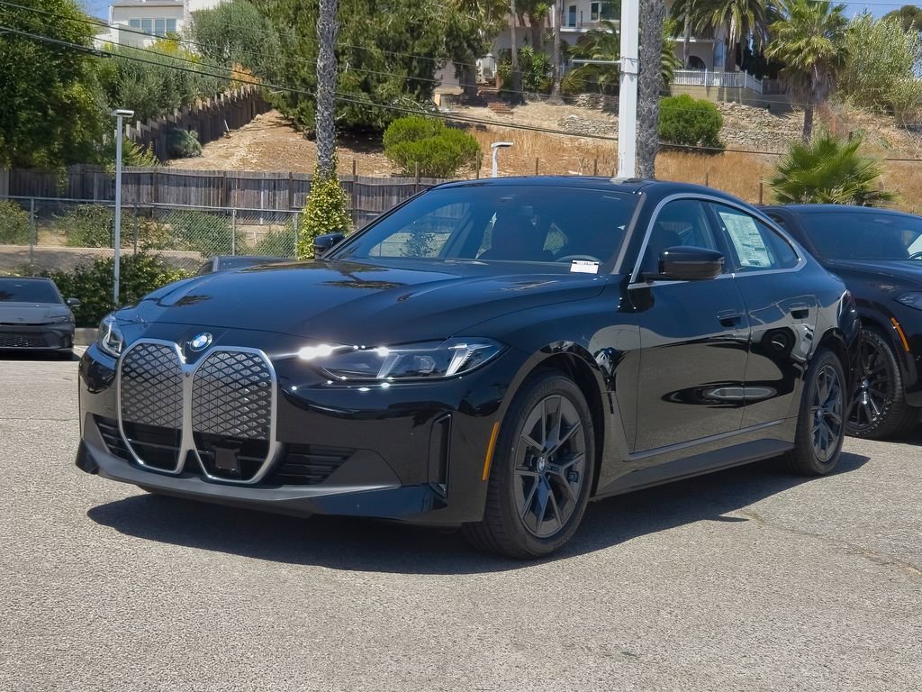 New 2026 Jet Black BMW eDrive40 image 2