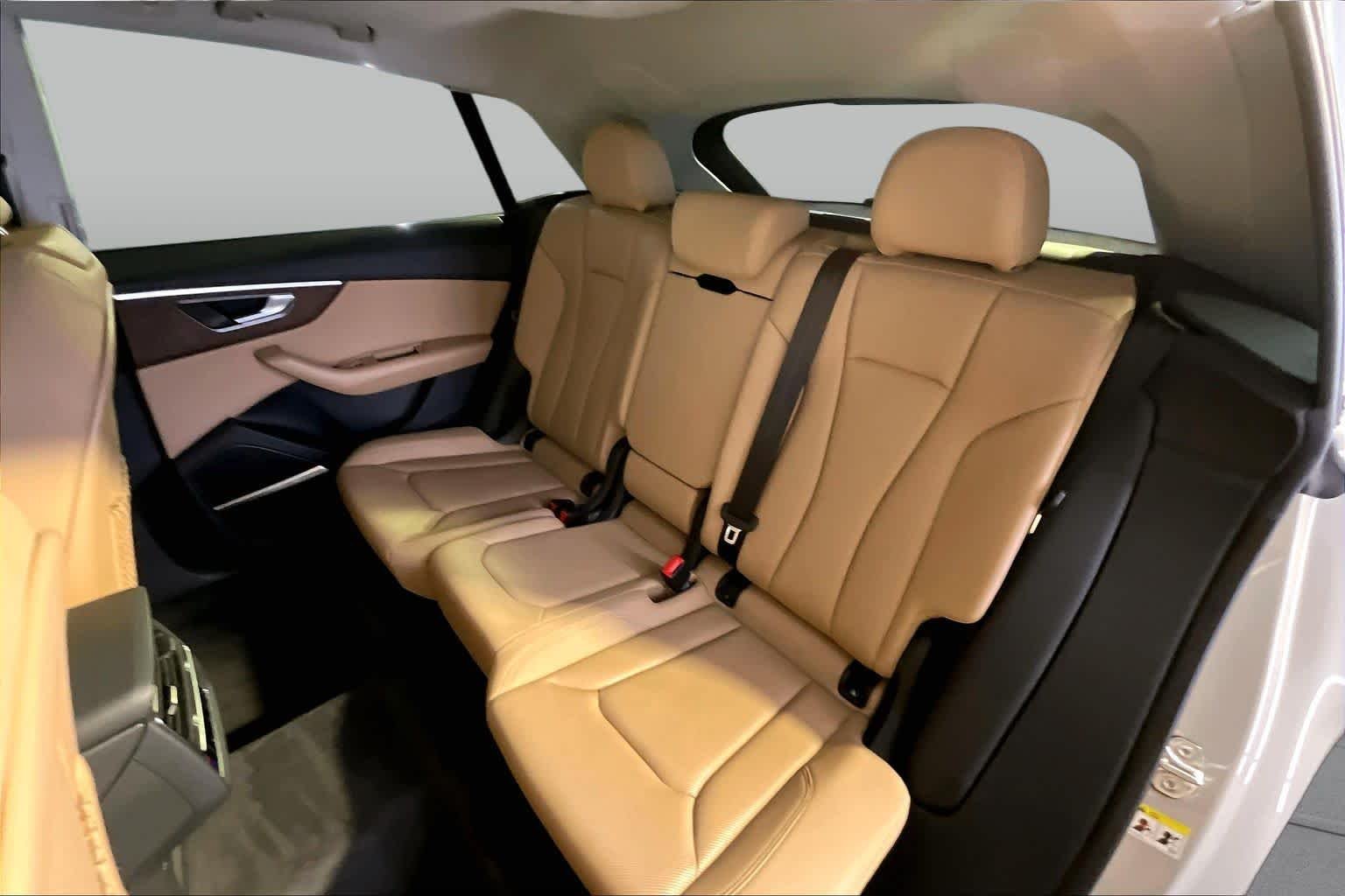 Used 2021 Vicuna Beige Metallic Audi Premium Plus image 21