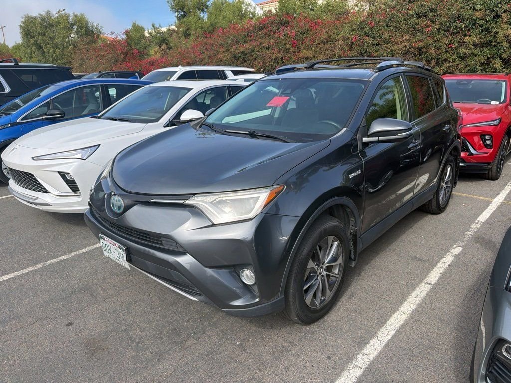 2017 Toyota RAV4 XLE