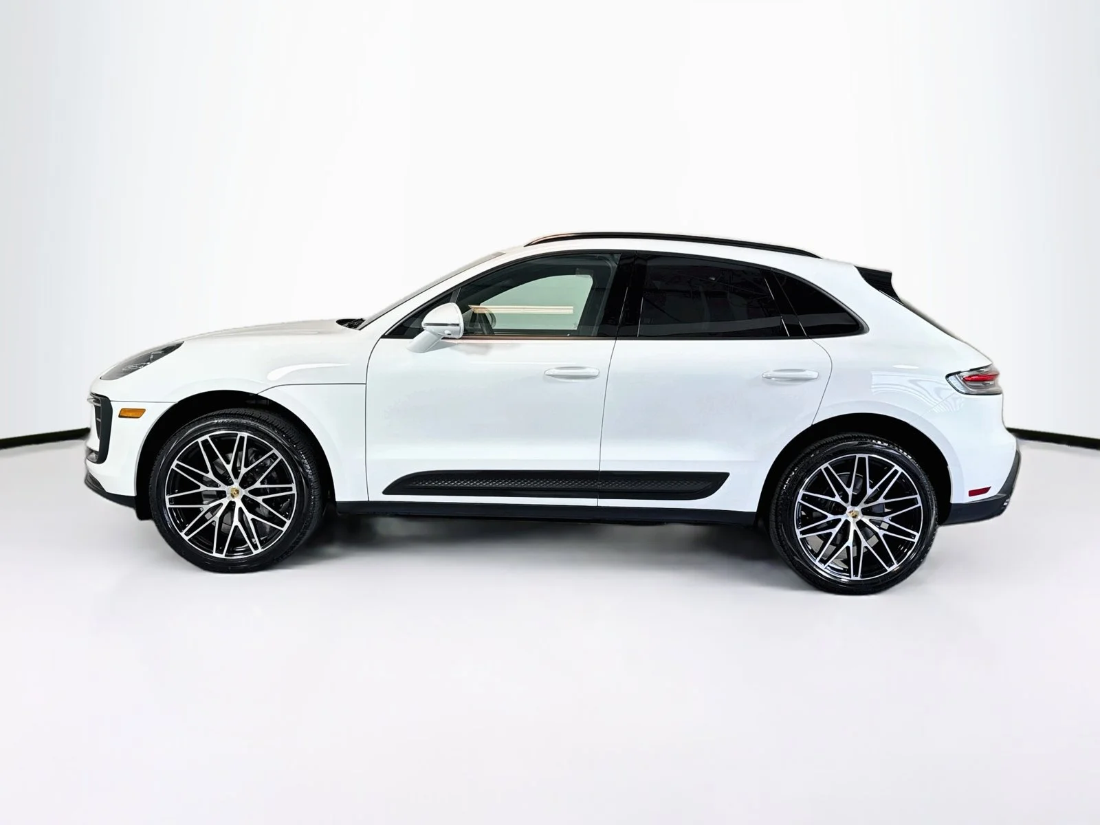 Certified Used 2026 White Porsche  image 2