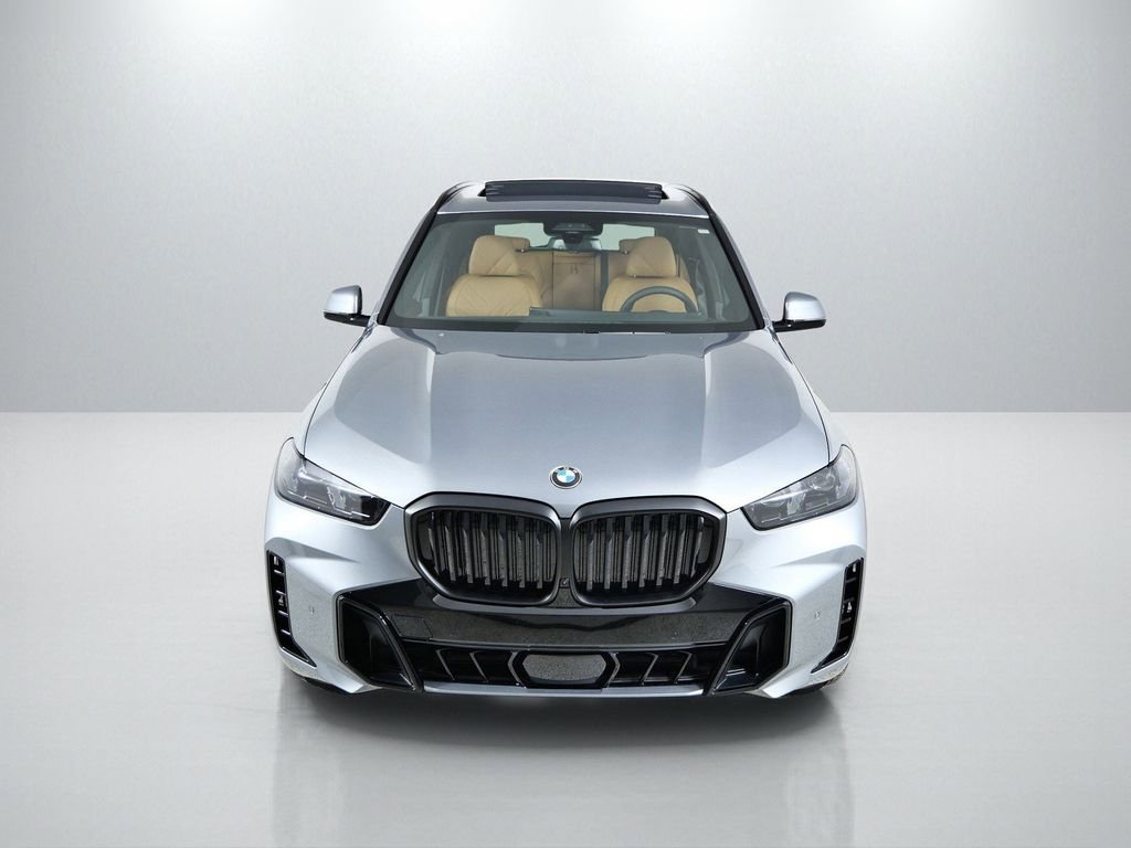 Used 2026 Skyscraper Grey Metallic BMW xDrive40i image 17