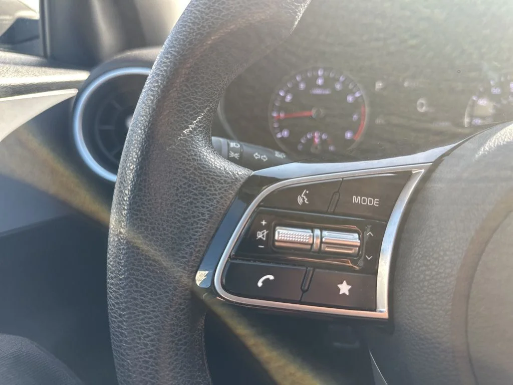 Used 2024 Gray Kia LXS image 9