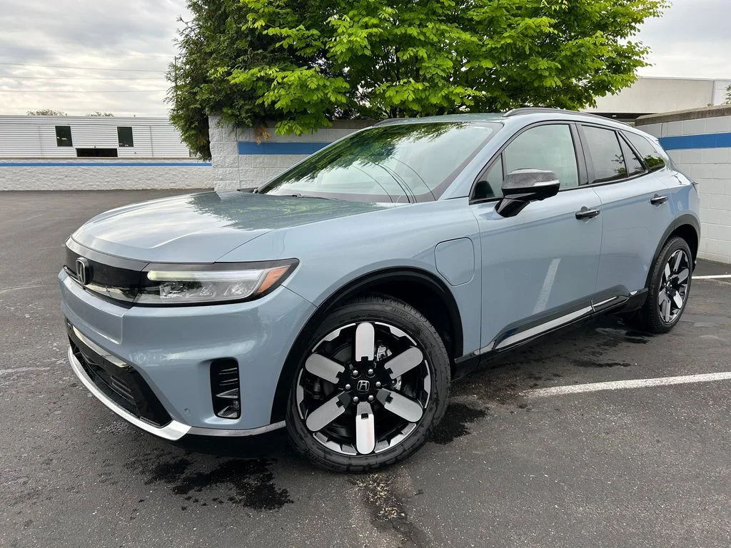 2026 Honda Prologue Elite AWD's photo
