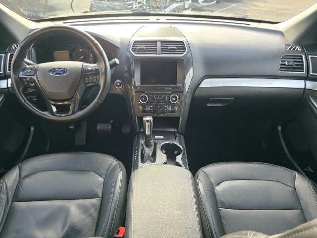 Used 2017 Magnetic Ford XLT image 19
