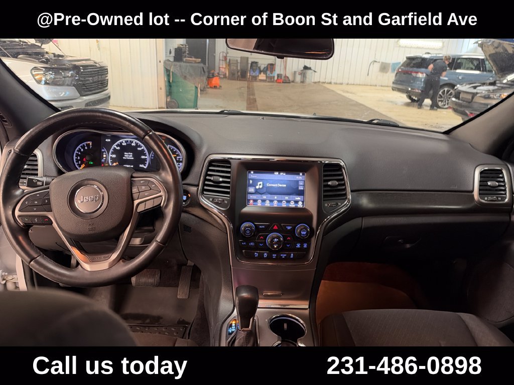 Used 2018 White Jeep Laredo E image 18