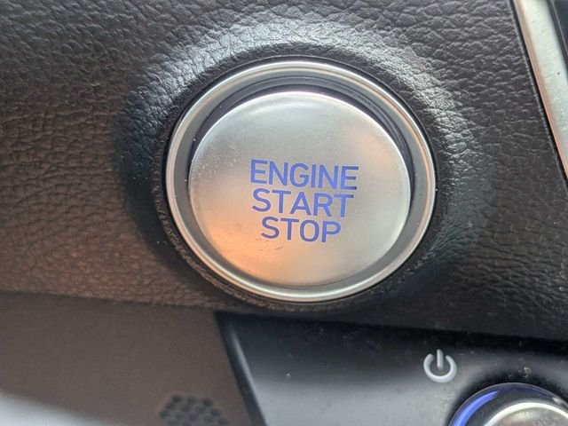 Used 2025 Blue Hyundai SEL image 30