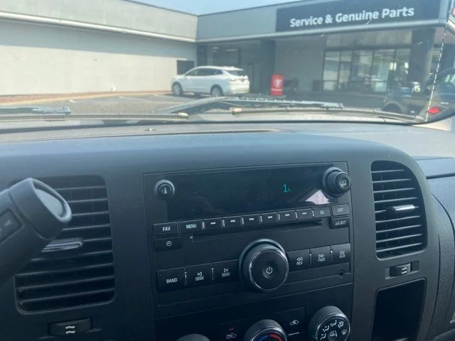 Used 2013 Gray GMC SLE image 11