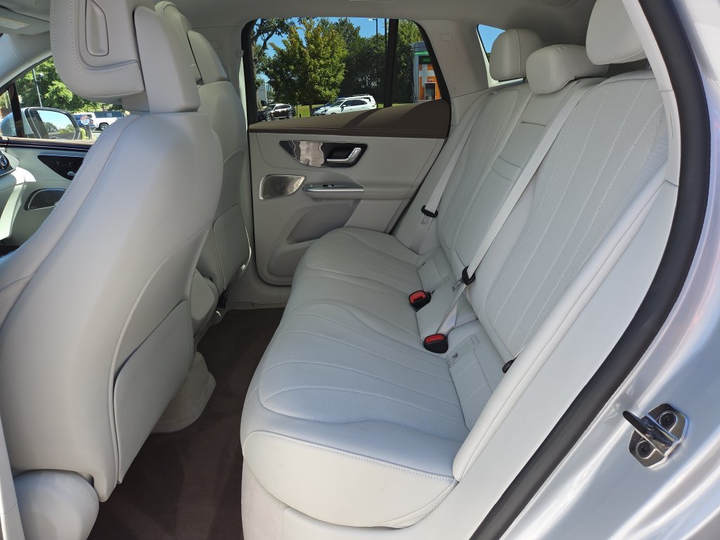Certified Used 2023 Silver Mercedes-Benz 350 SUV image 12