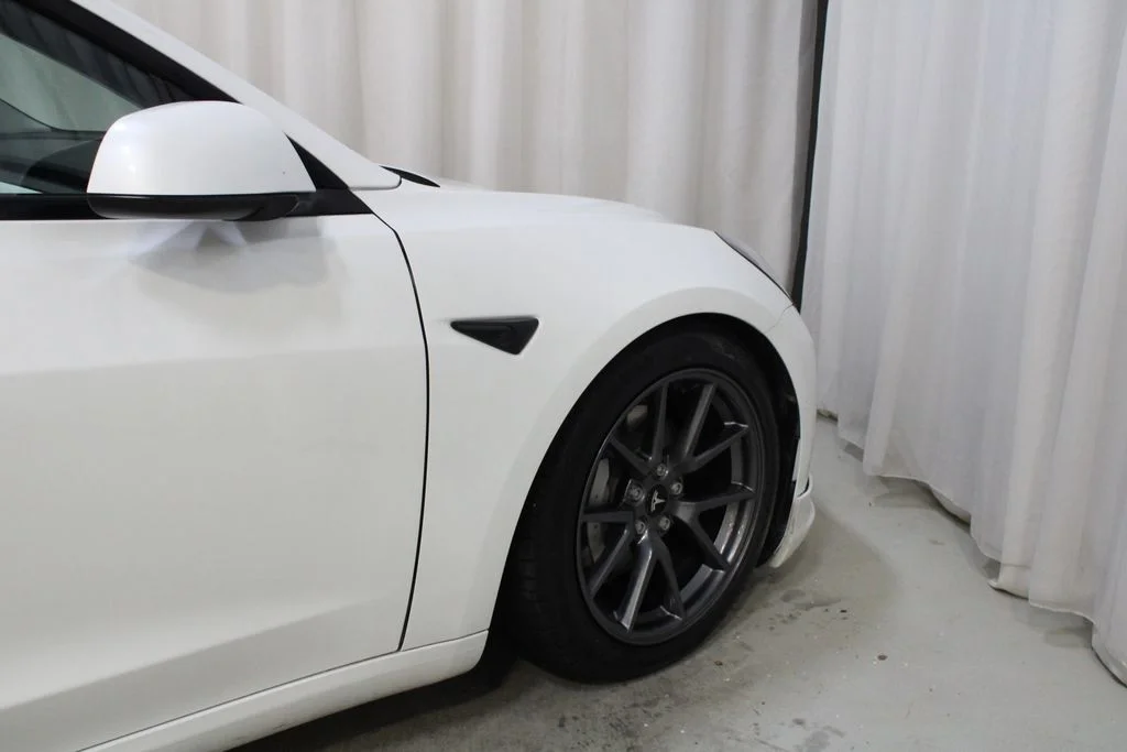 Used 2021 White Tesla Long Range image 26