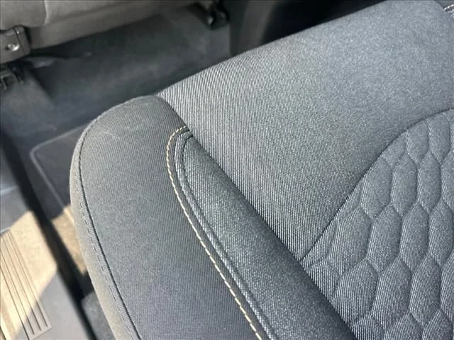 Used 2019 Silver Chevrolet LT image 18