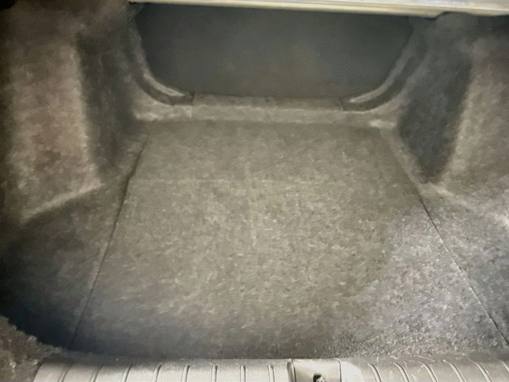 Used 2017 Lunar Silver Metallic Honda LX image 23