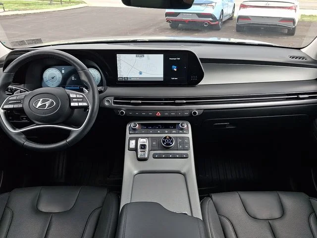 Used 2024 Silver Hyundai SEL image 15