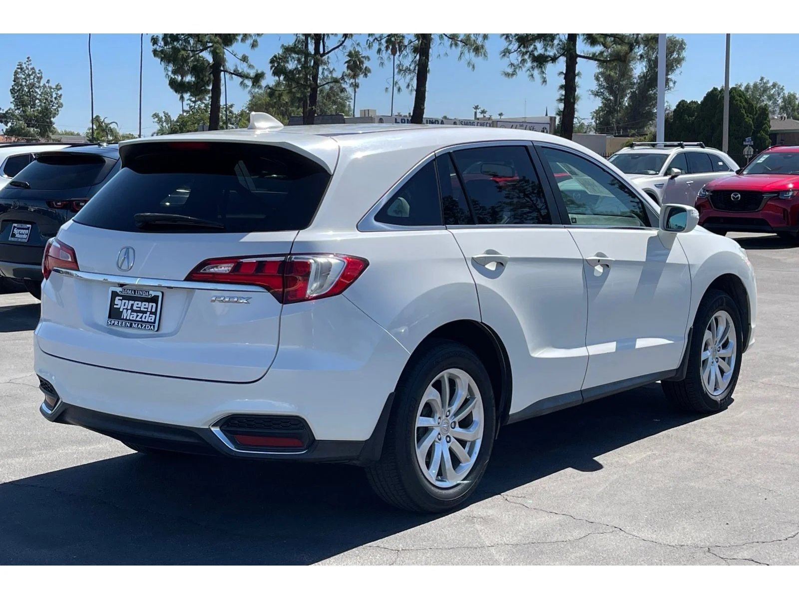 Used 2017 White Diamond Pearl Acura w/AcuraWatch Plus image 7