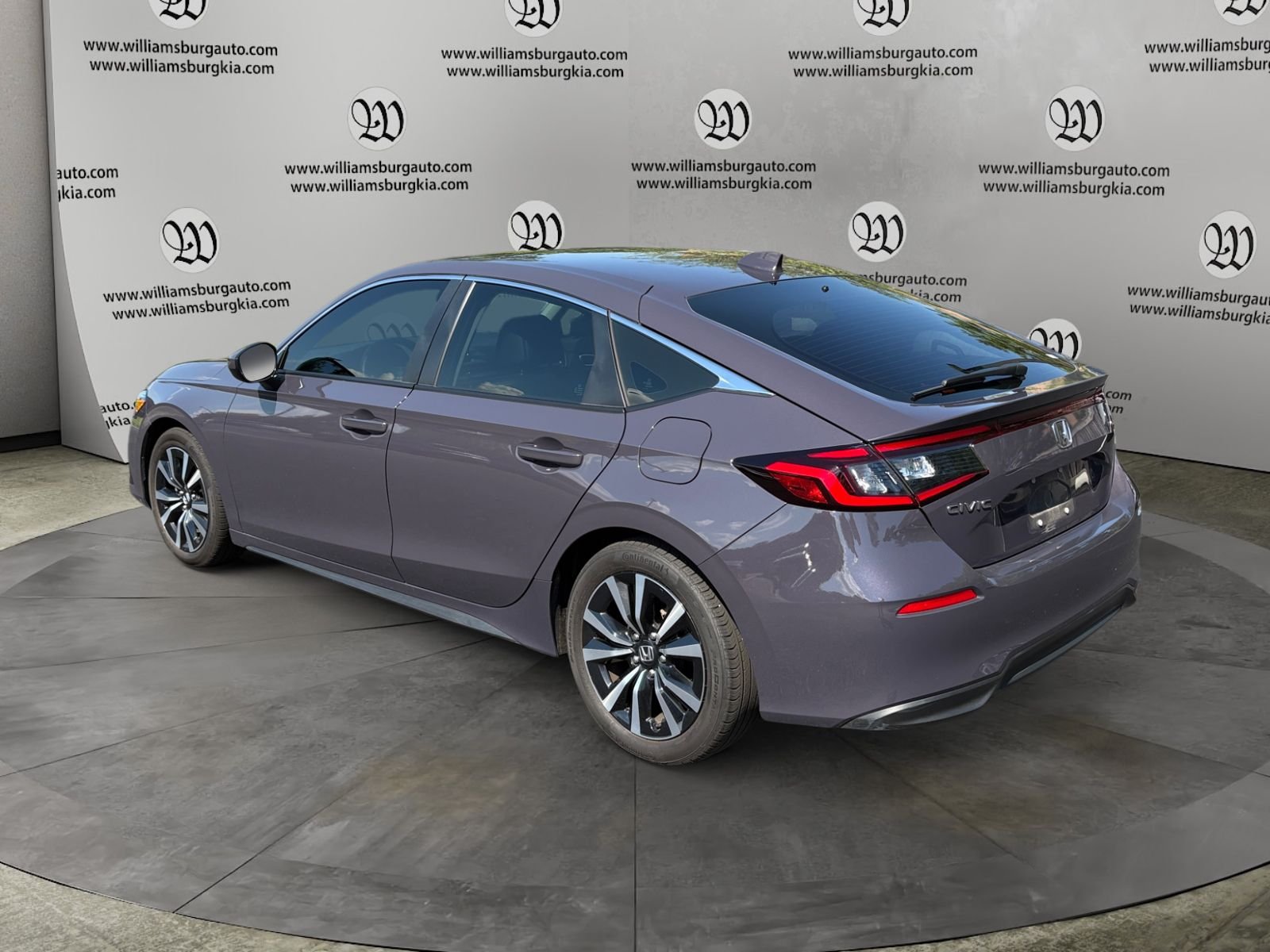 Pre-Owned 2023 Honda Civic EX-L 4D Hatchback in Williamsburg