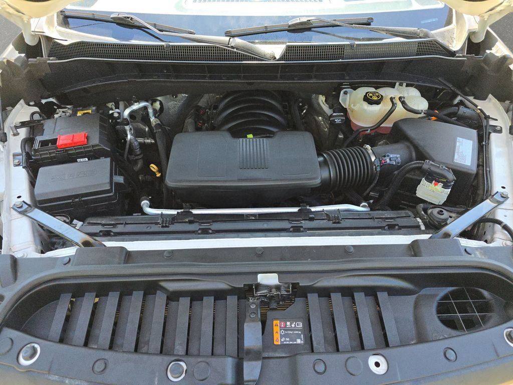 Used 2019 Beige Chevrolet High Country image 33