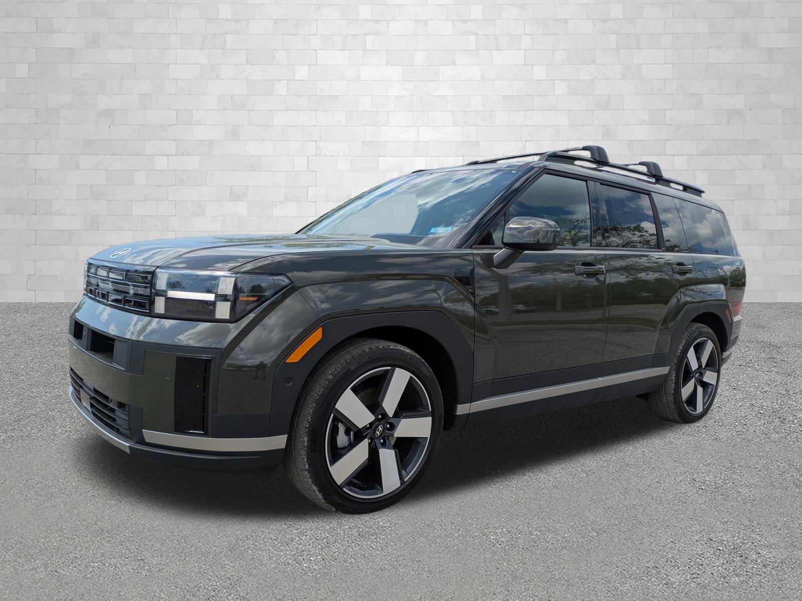 New 2026 Rockwood Green Hyundai Limited AWD image 5