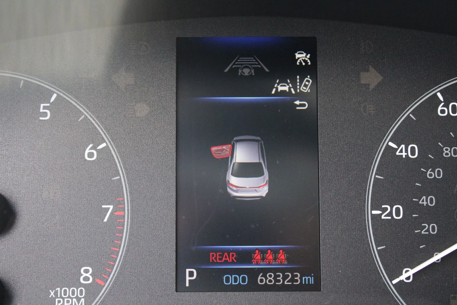 Used 2023  Toyota LE image 6