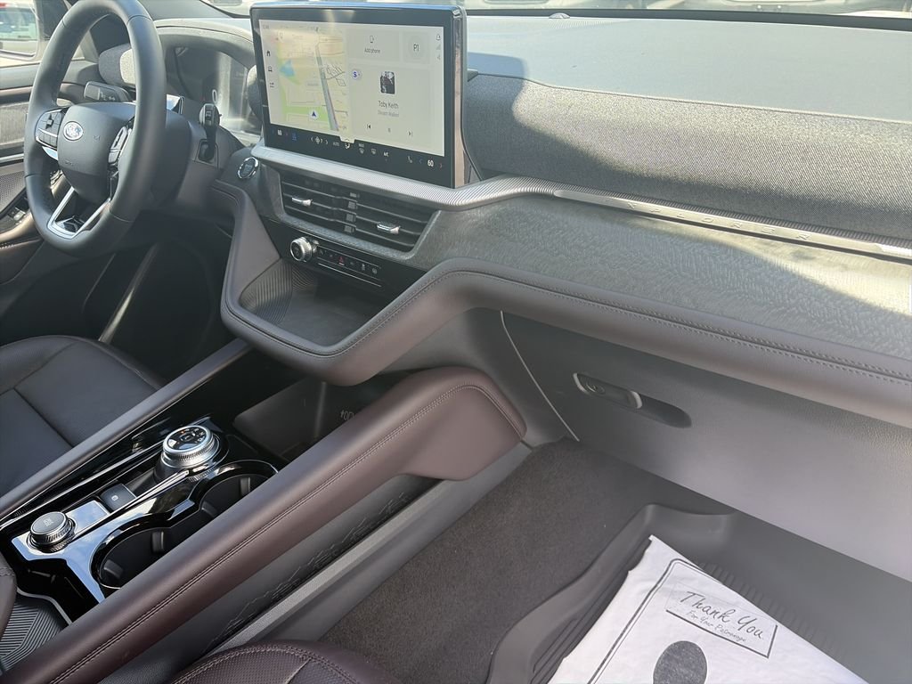 New 2026 White Ford Platinum image 33