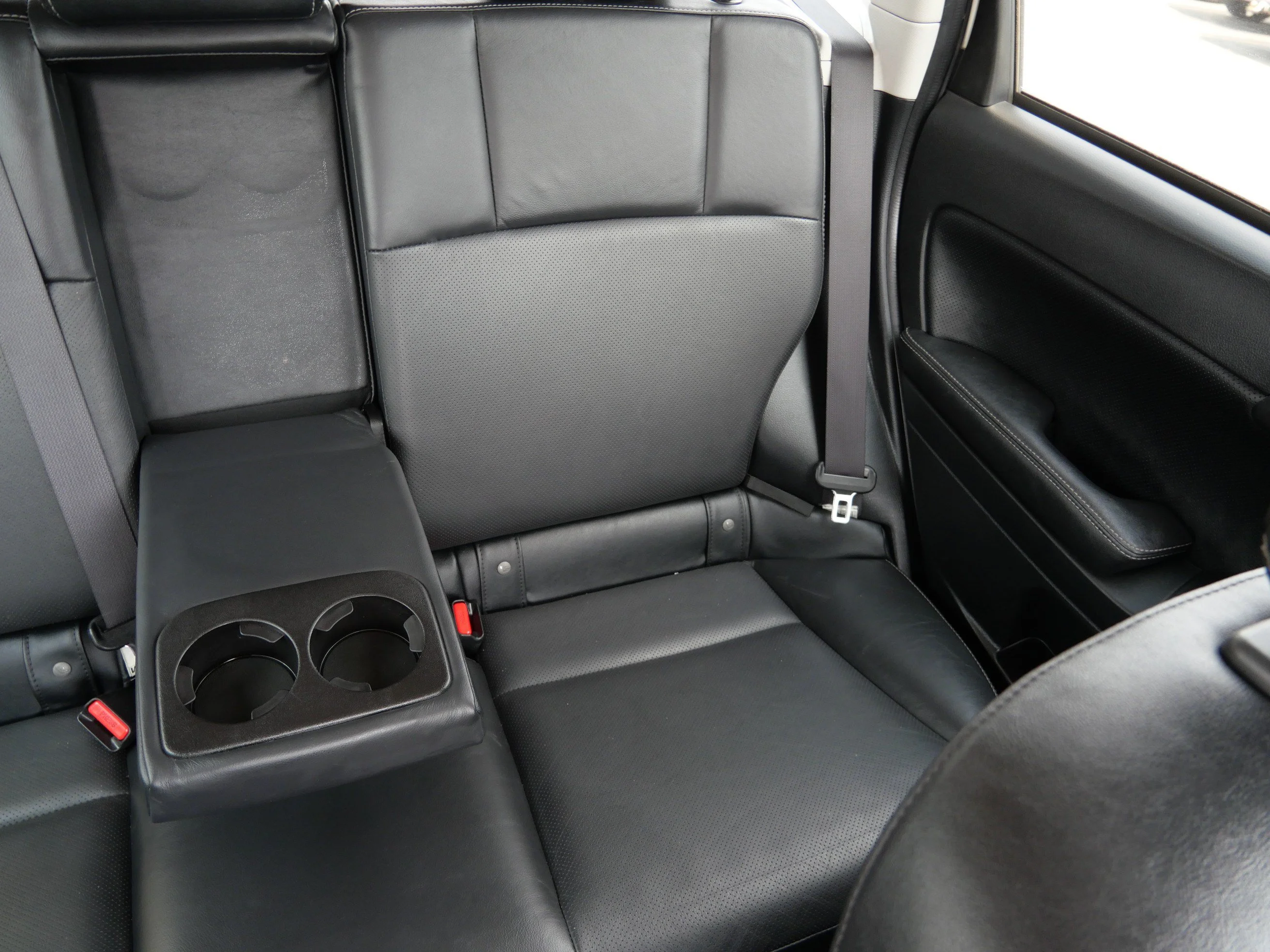Used 2015 Satin White Pearl Subaru 2.0XT Touring image 14