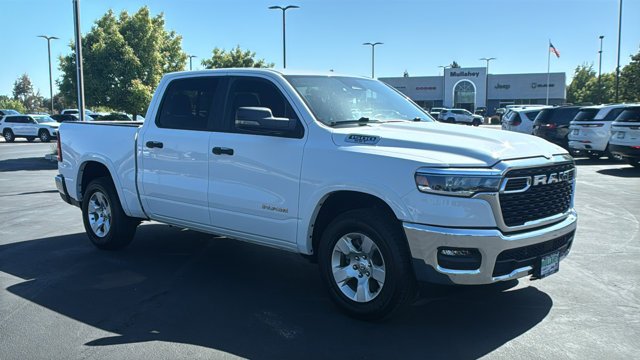 2025 RAM 1500 Big Horn/Lone Star 4x4 Crew Cab 5'7's photo