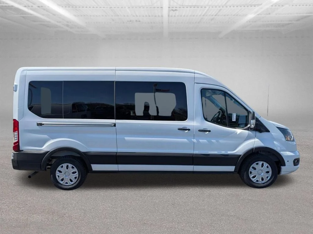 New 2026 Oxford White Ford Passenger Van XLT image 13