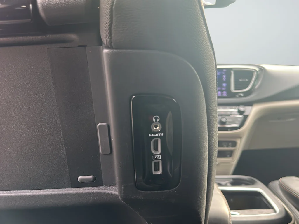 Used 2020 White Chrysler Touring L Plus image 43