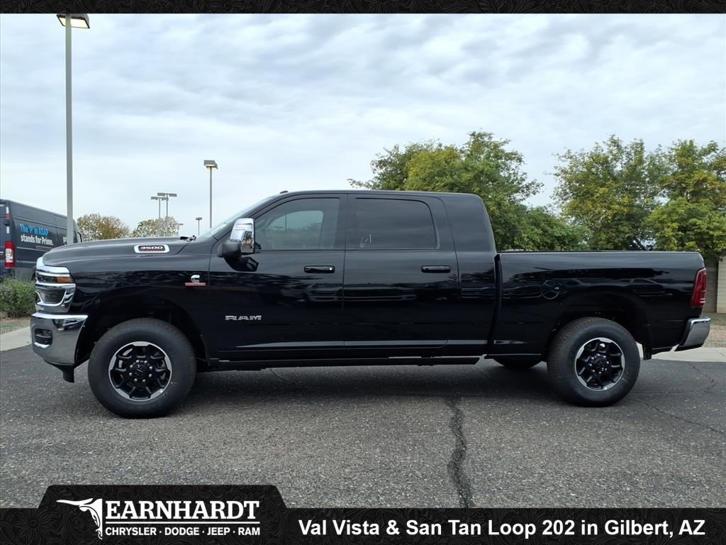 New 2026 Diamond Black Crystal Pearl-Coat Exterior Paint RAM Laramie image 3