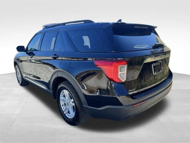 Used 2023 Black Ford XLT image 5