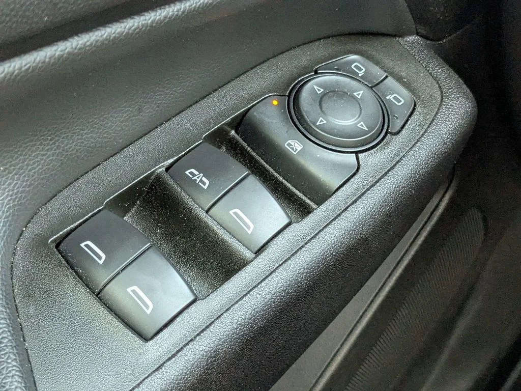 Used 2024 White Chevrolet LT image 26