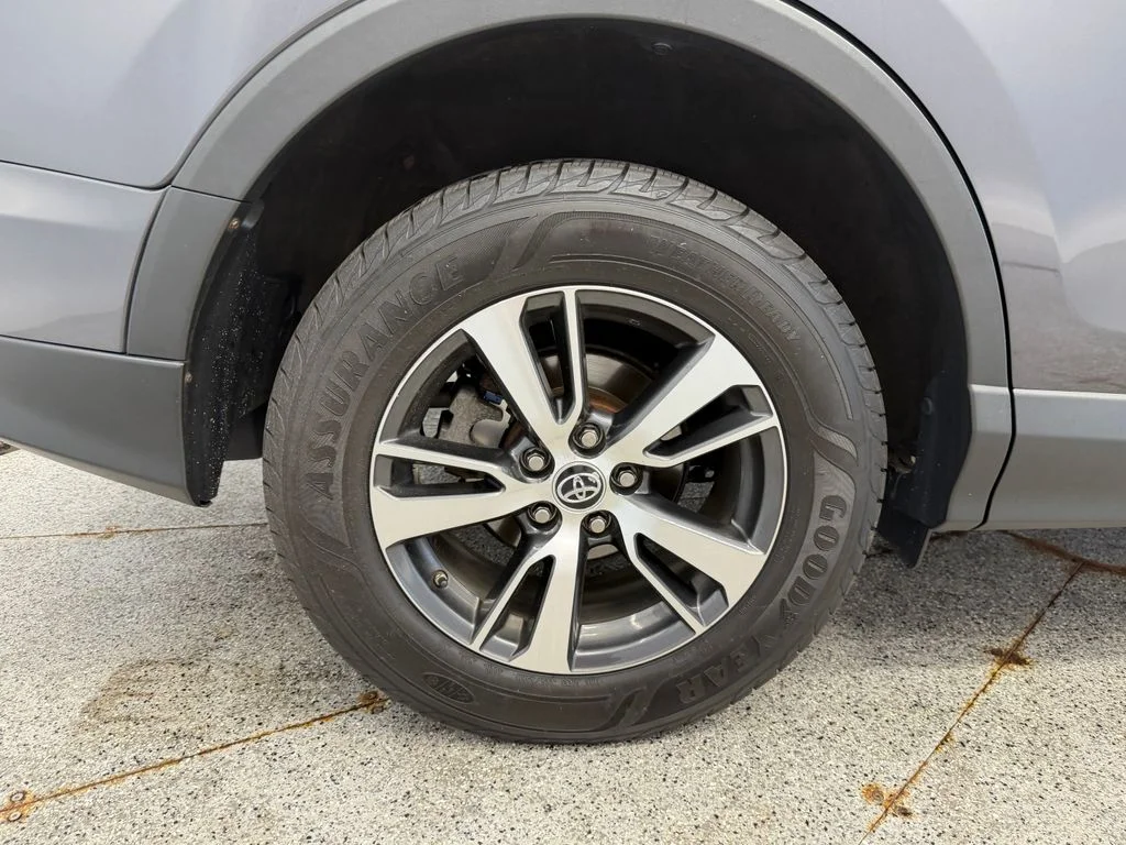 Certified Used 2017 Gray Toyota XLE image 12