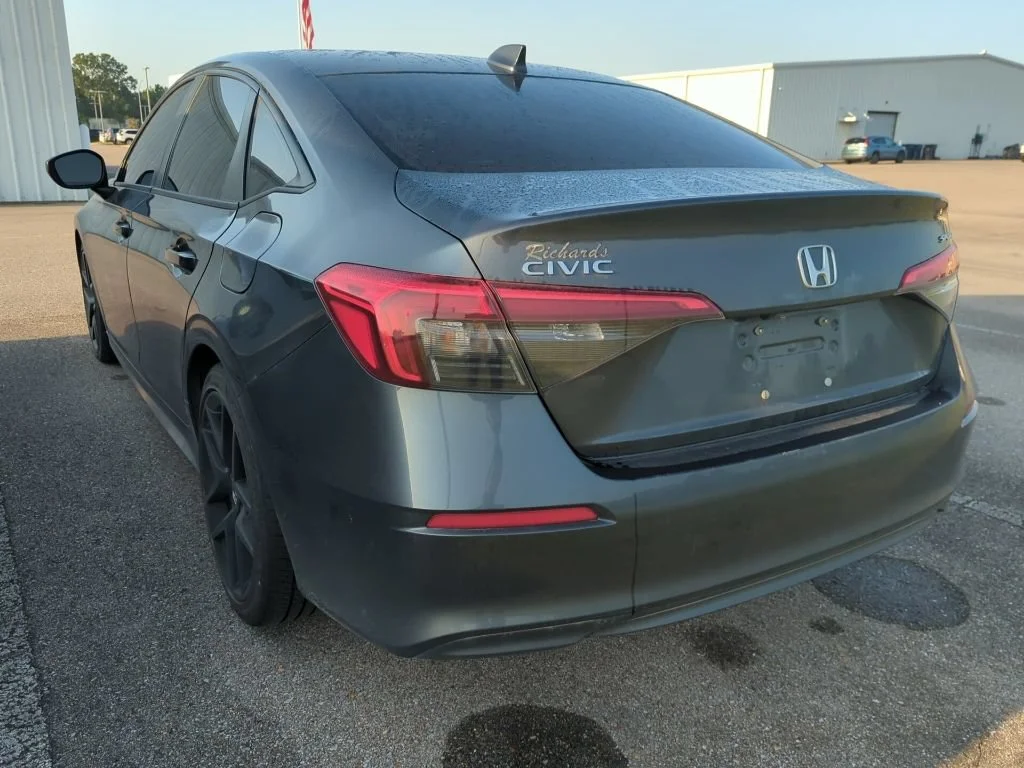 Certified Used 2024 Meteorite Gray Metallic Honda 2.0L 4D SPORT image 10