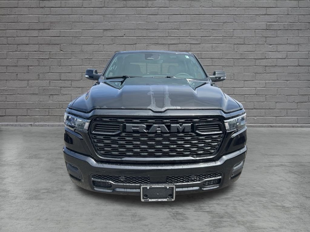 New 2026 Diamond Black Crystal Pearl-Coat Exterior Paint RAM Big Horn/Lone Star image 2
