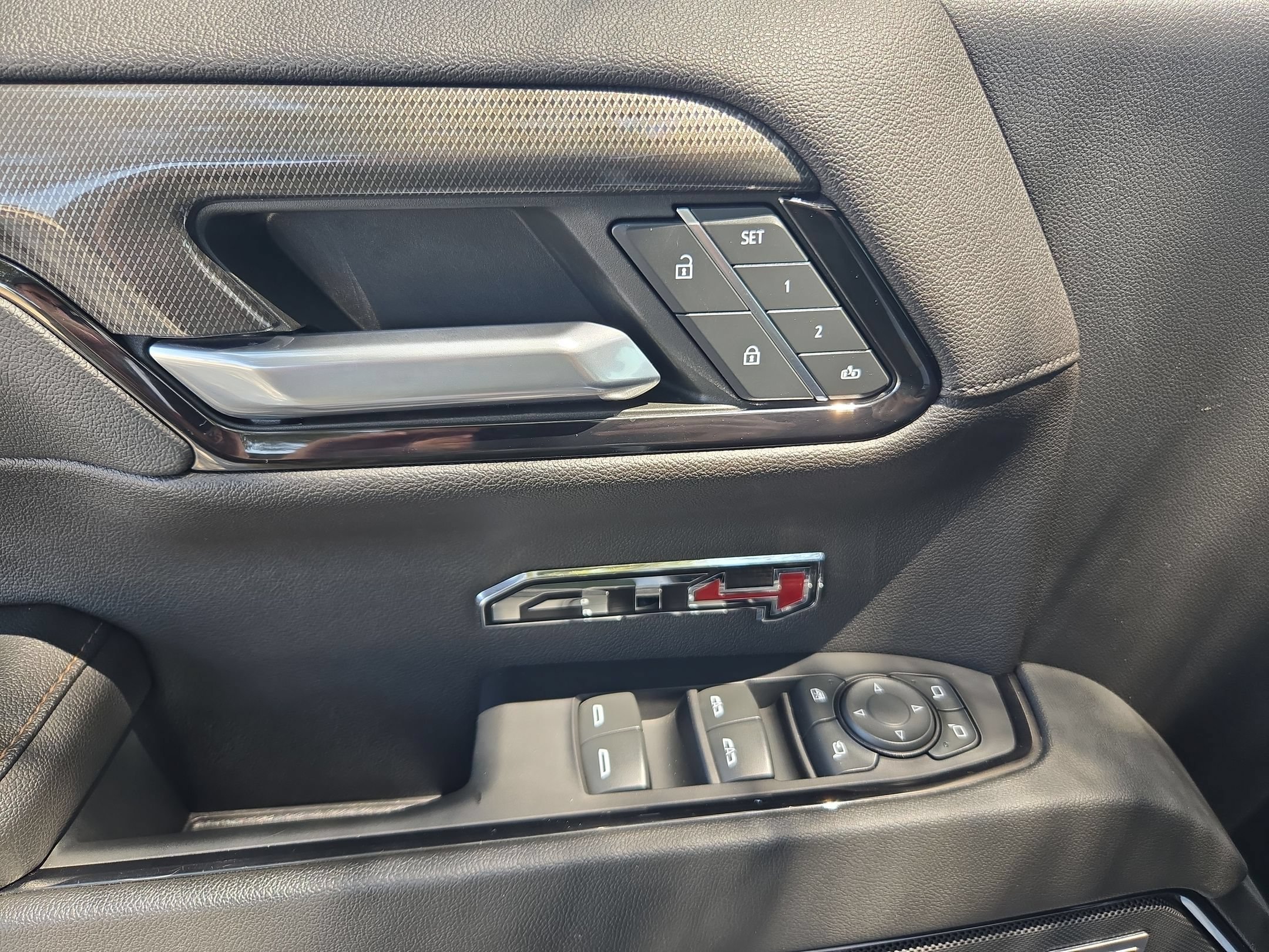 2022 GMC Sierra 1500 AT4 - Photo 13