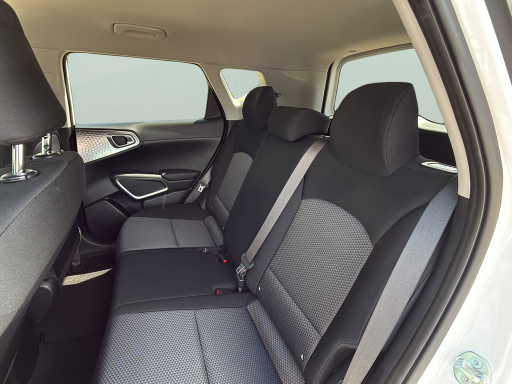 Used 2023 Snow White Pearl Kia LX image 27