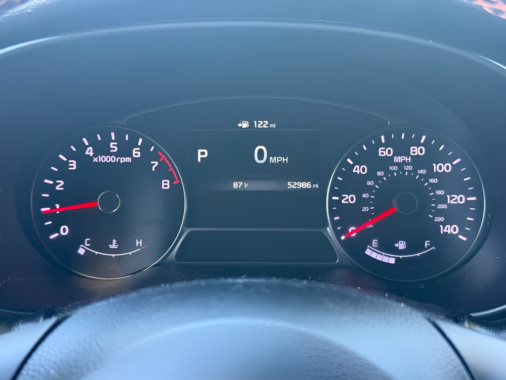 Used 2018 Gray Kia Exclaim image 22