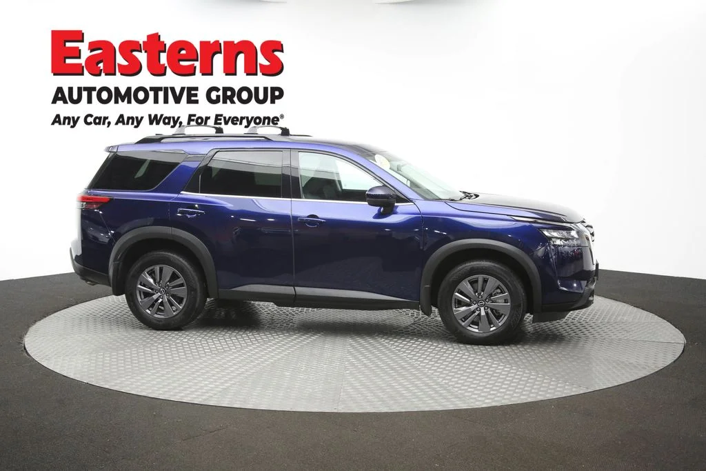 Used 2023 Blue Nissan SV image 49