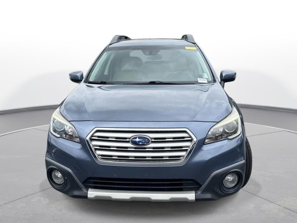 Used 2017 Twilight Blue Metallic Subaru Limited image 3