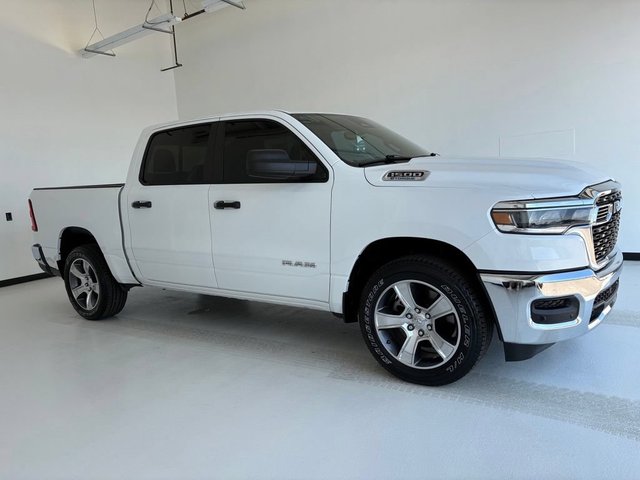 2025 Ram 1500 Tradesman Crew Cab 4x2 5'7