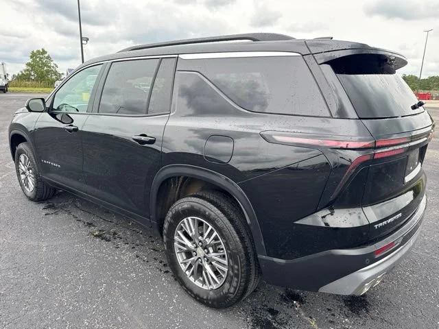 New 2026 Mosaic Black Metallic Chevrolet LT image 6