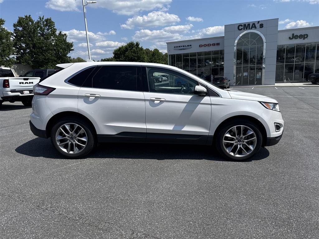 Used 2018 White Platinum Metallic Tri-Coat Ford Titanium image 4